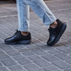 MBT Simba Trainer II Black Women