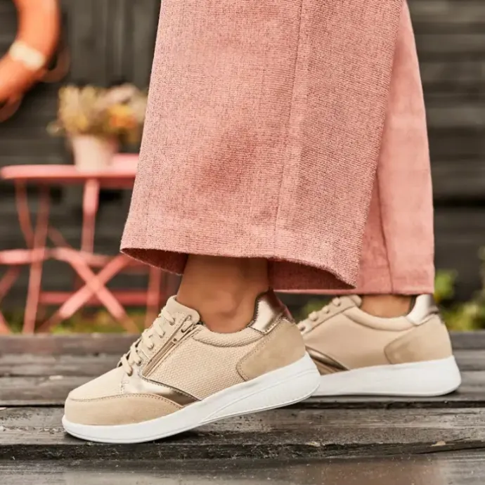 New Feet Lace & Zipper Sand Women